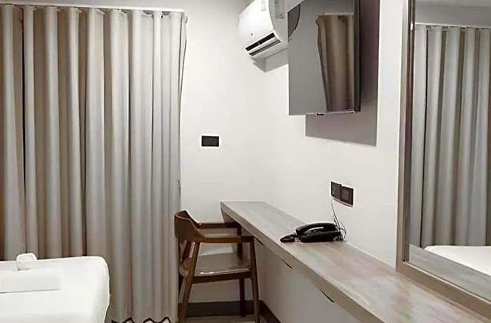 Seoul3 & Slow Bar Cafe Hotel